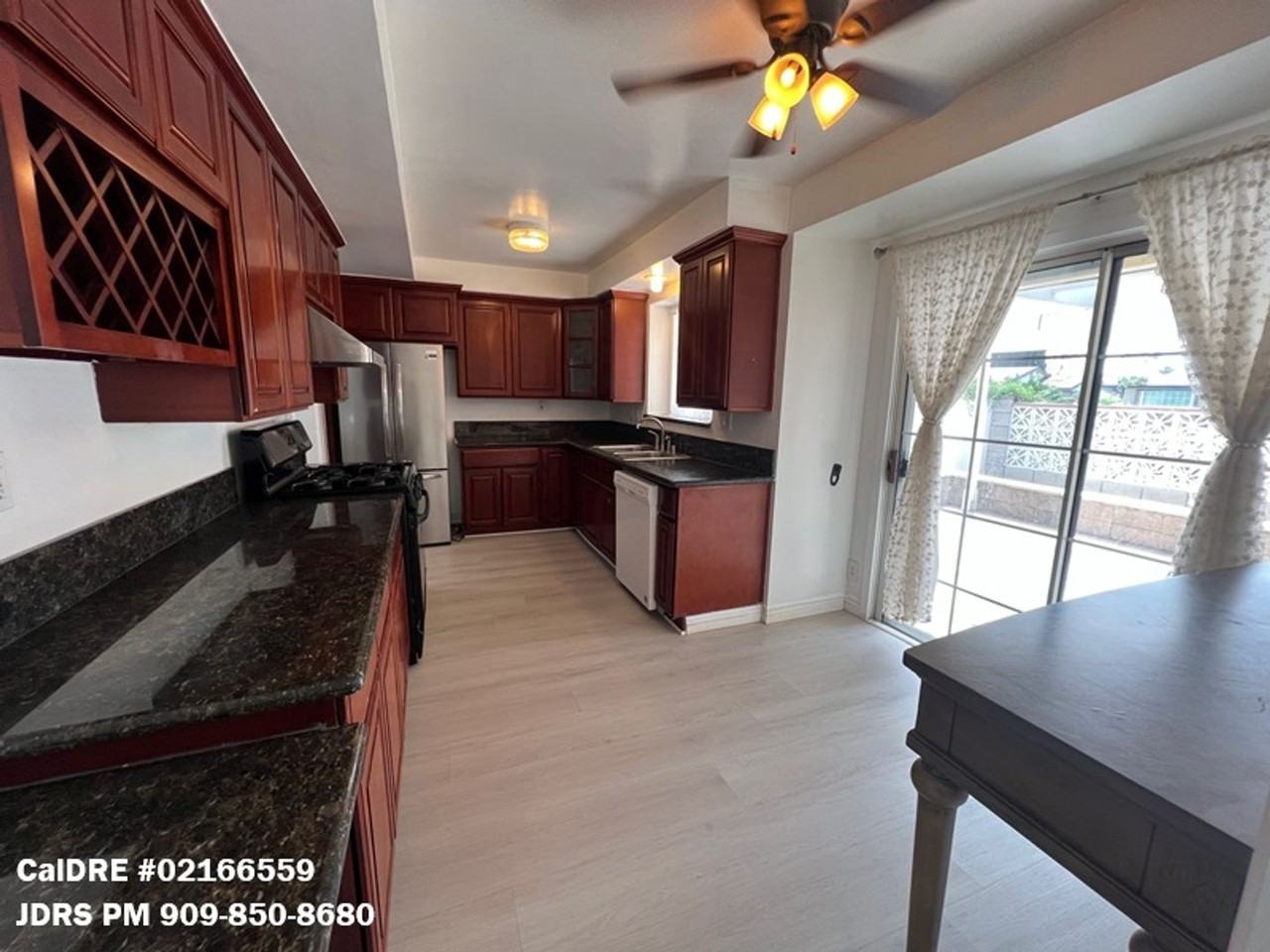 601 Camino Grove Ave - Photo 3 of 13