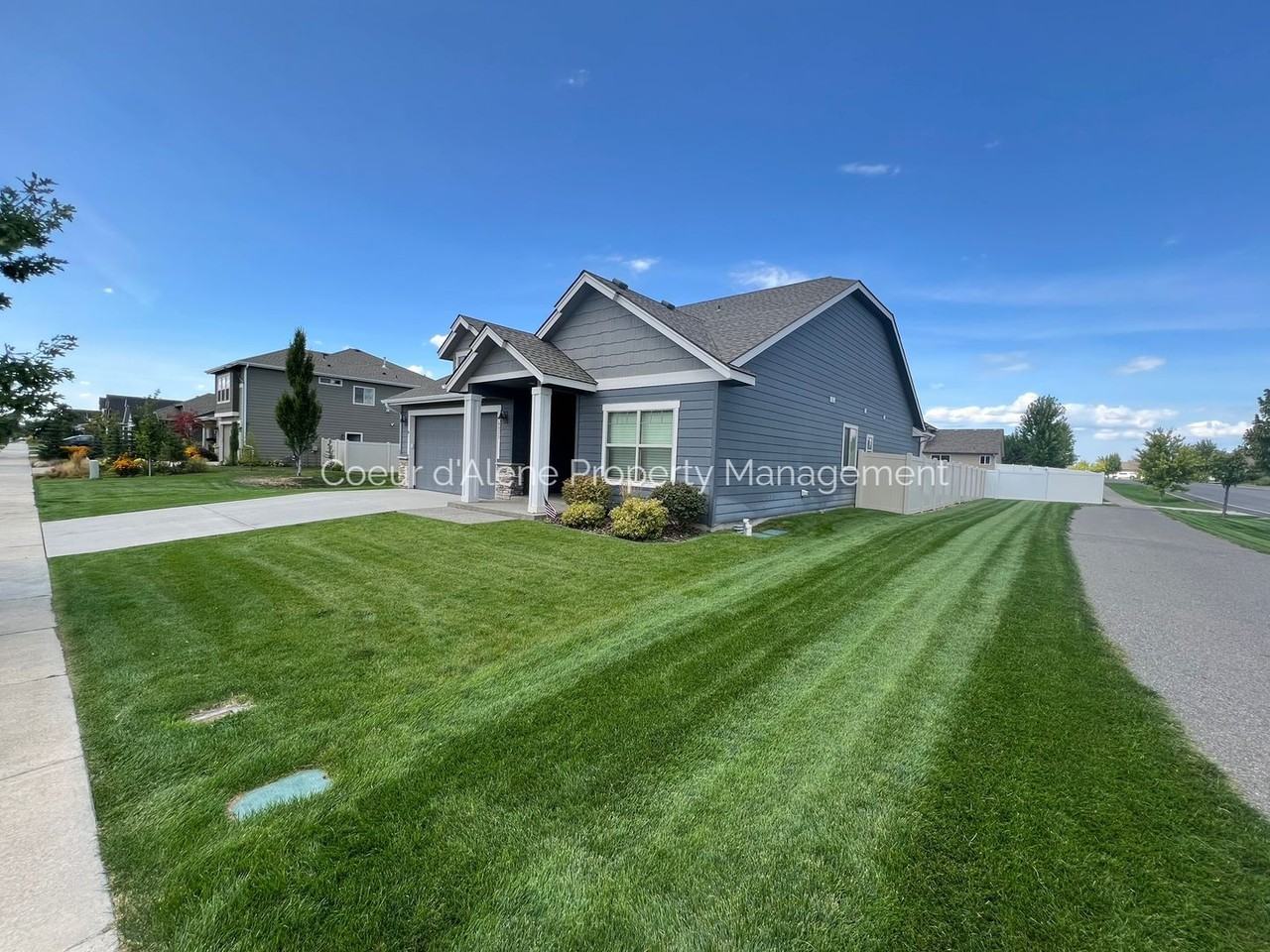4025 W Homeward Bound Blvd - Photo 4 of 22