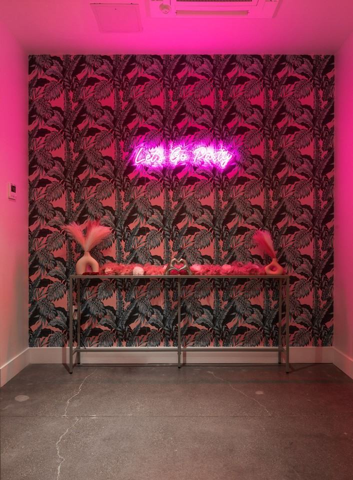 The Common | Luxury Apartments in Phoenix - Photo 4 of 50