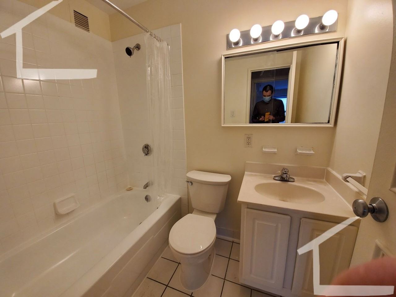 171 Freeman St - Photo 6 of 8