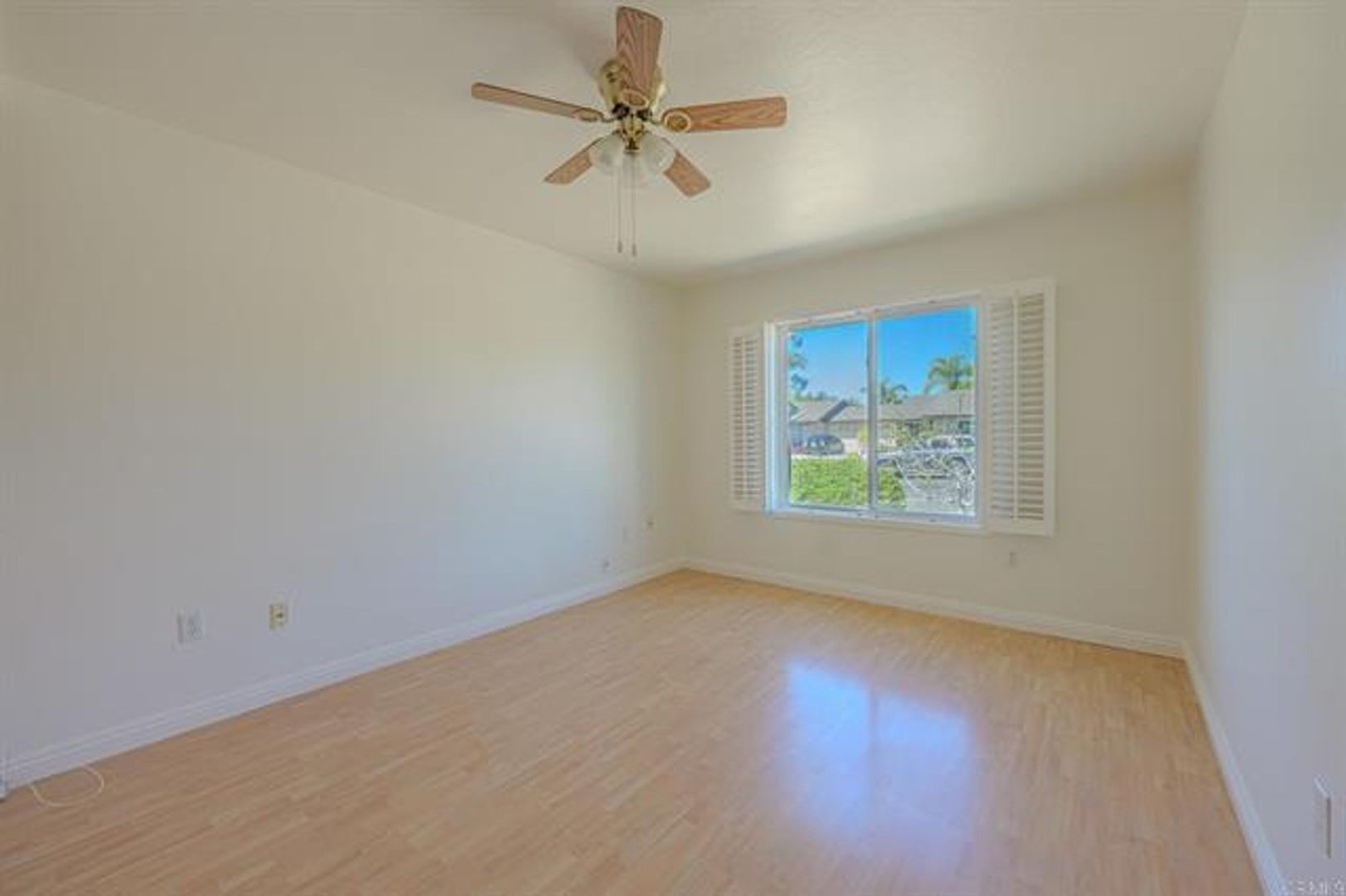 1398 Panorama Ridge Rd - Photo 3 of 12