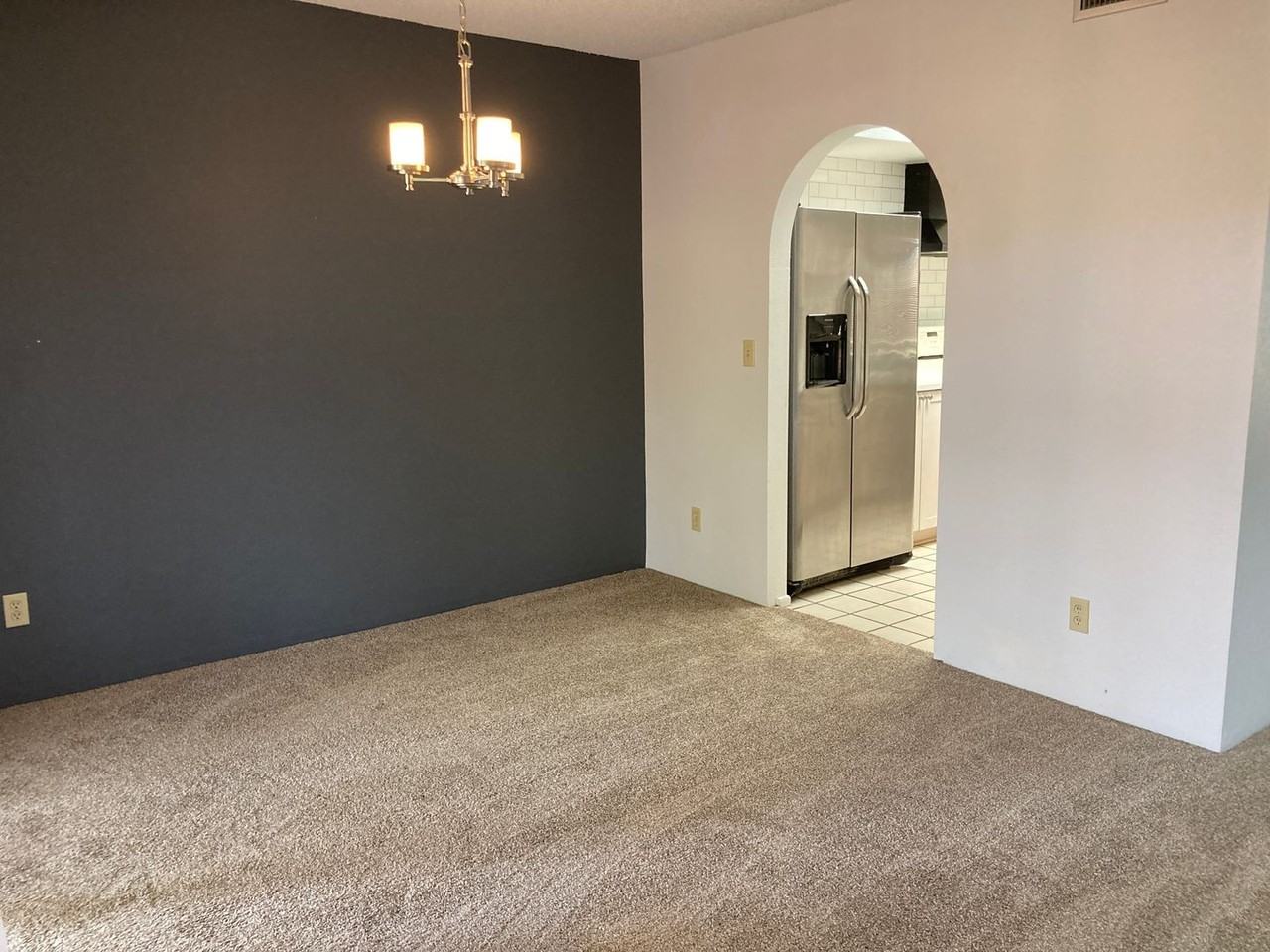 206 E Calle Turquesa - Photo 3 of 17