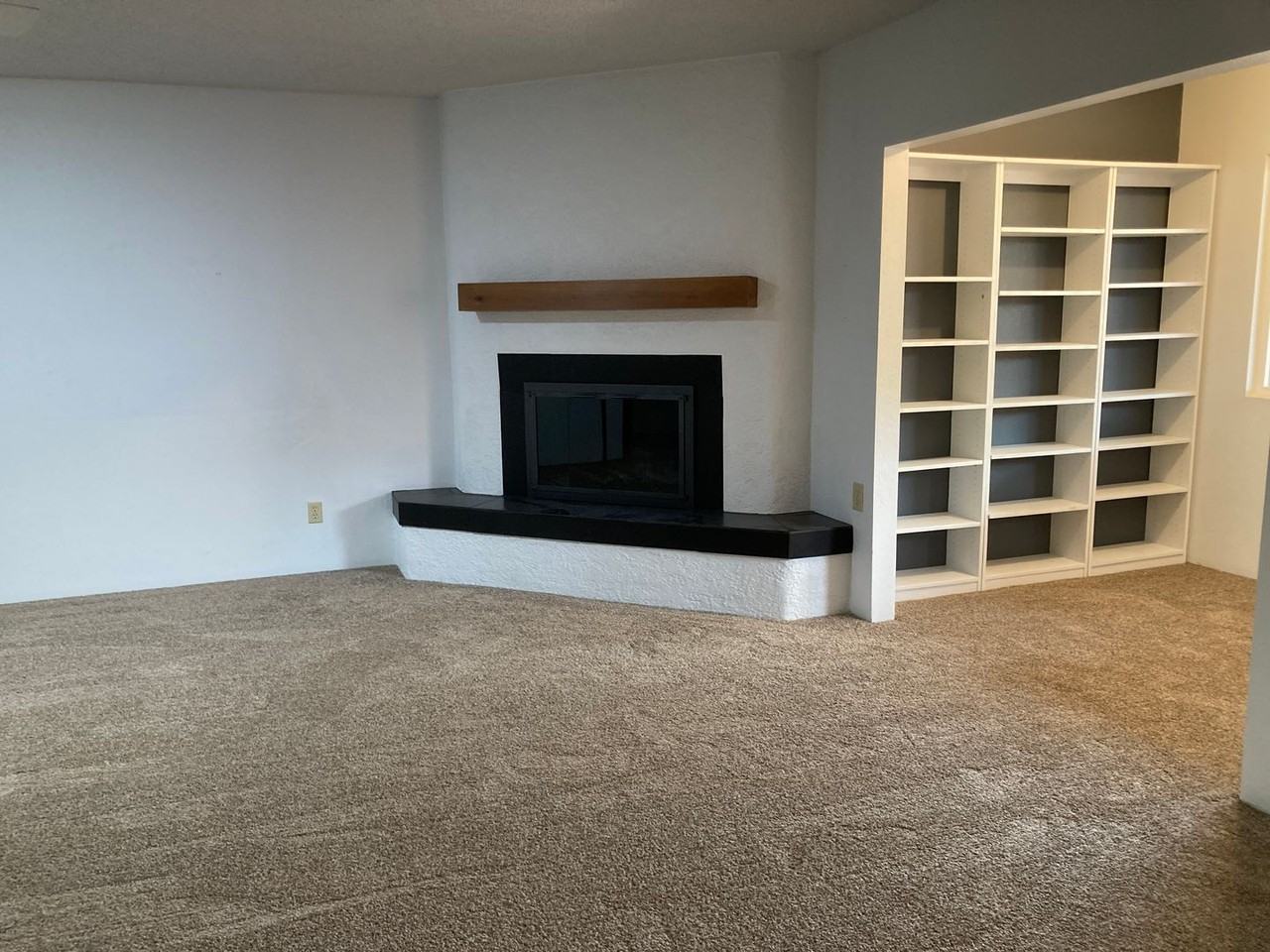 206 E Calle Turquesa - Photo 5 of 17