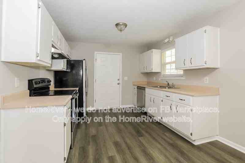 6530 River Hill Drive - Photo 4 of 23