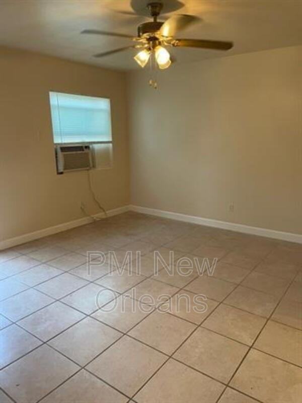 1868 Benefit St - Photo 5 of 7