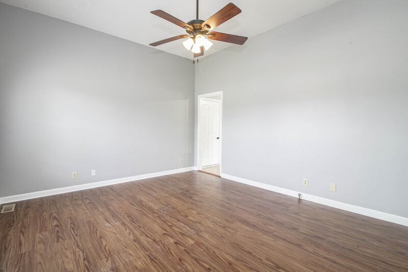 1212 Kendall Dr #NA - Photo 2 of 31