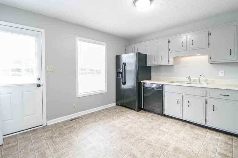 1212 Kendall Dr #NA - Photo 6 of 31