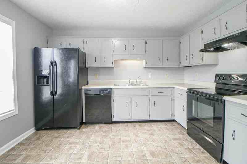 1212 Kendall Dr #NA - Photo 7 of 31