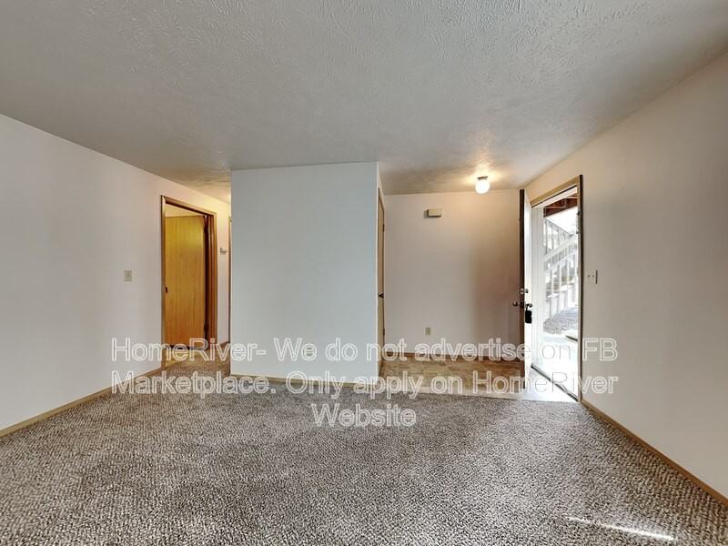 29 E Mayfair Ct #3 - Photo 4 of 18