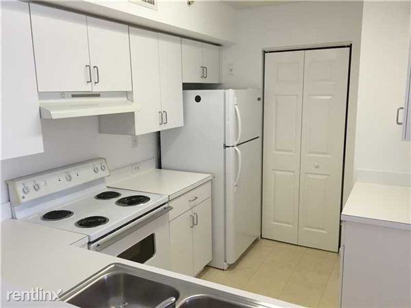 enclave - Photo 3 of 4