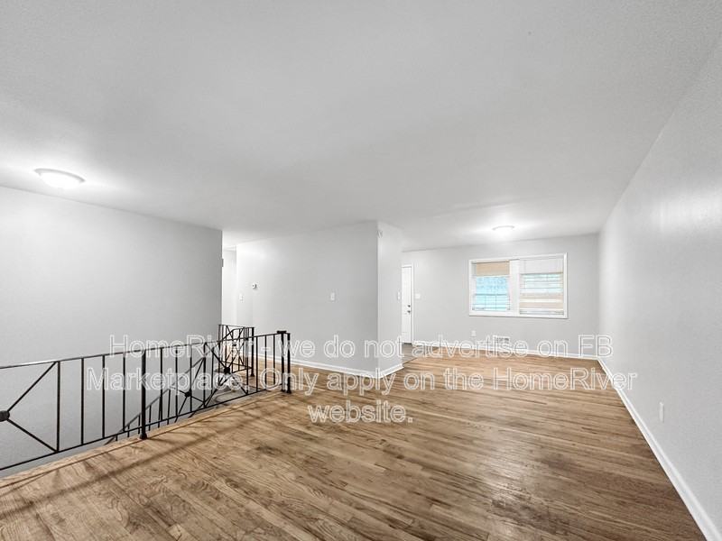 1114 Pine Mountain Dr - Photo 2 of 19