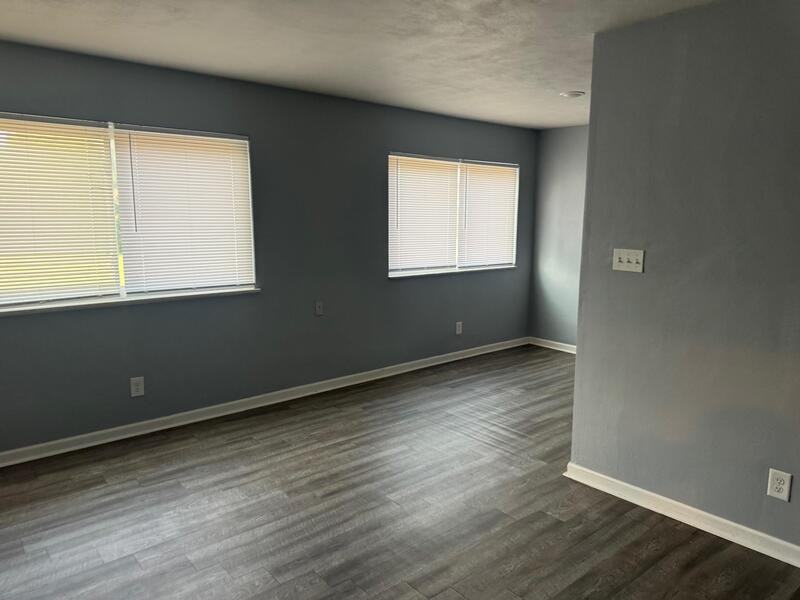 2904 S Pennsylvania St #B05 - Photo 5 of 9