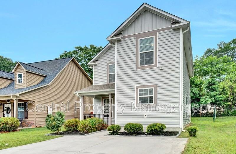 121 Crown Ct - Photo 3 of 50