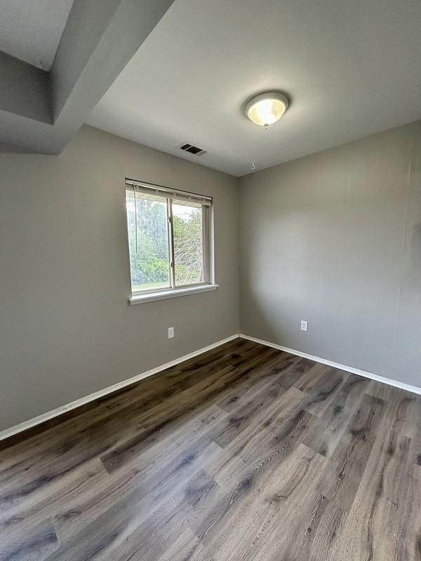 36777 Sibley Rd - Photo 6 of 12