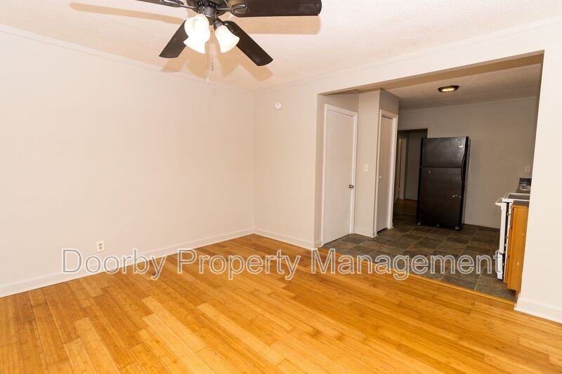 5345 Lazard St #B - Photo 2 of 9