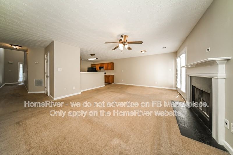 3670 Harvest Dr - Photo 5 of 20