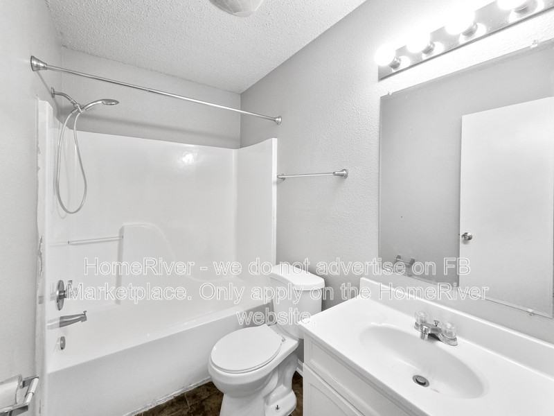 8916 Leffler Ln - Photo 3 of 20