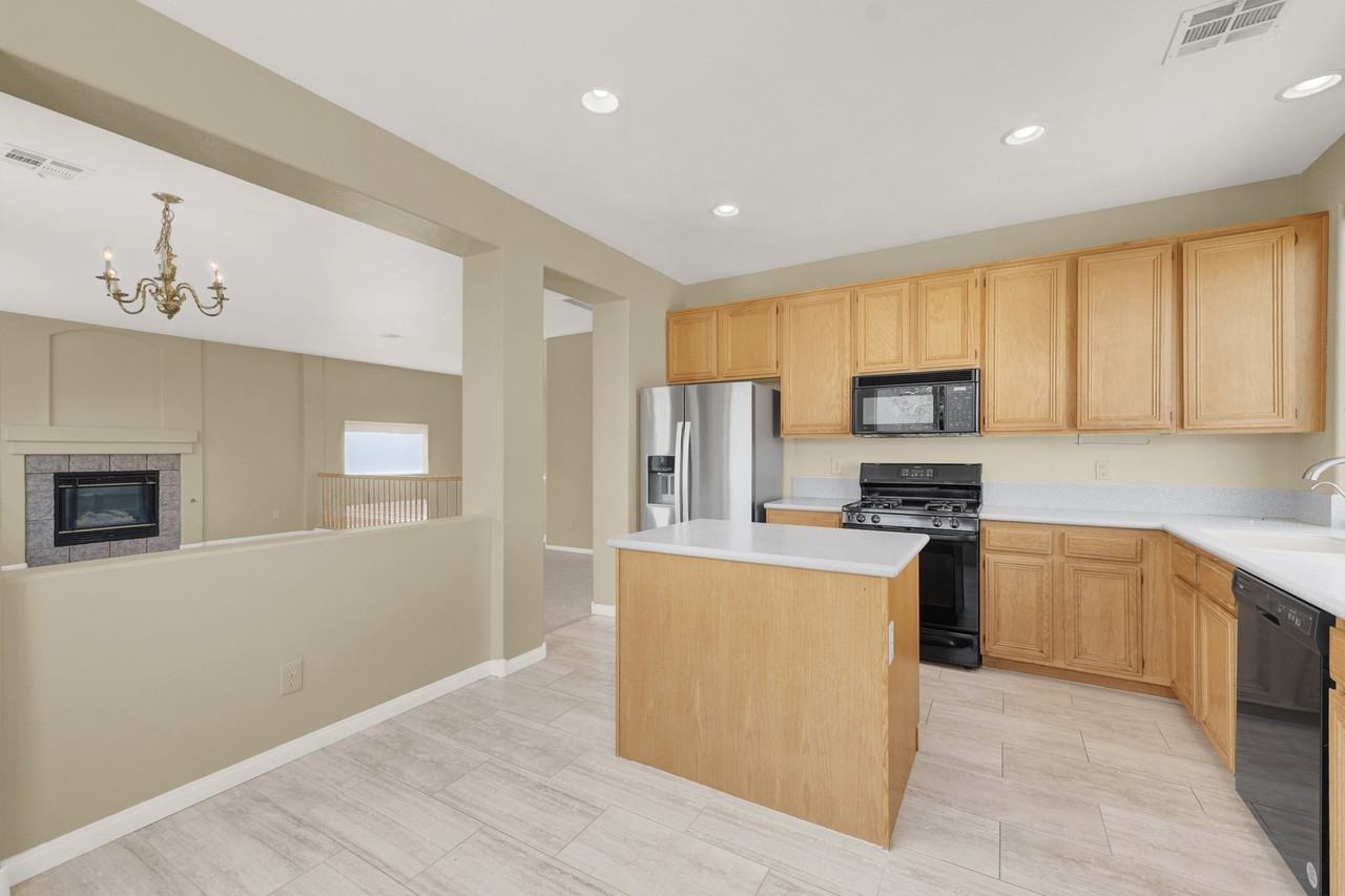 224 Emerald Vista Way - Photo 5 of 22