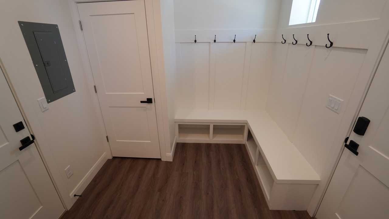 2925 S Highwayste #7 - Photo 7 of 24