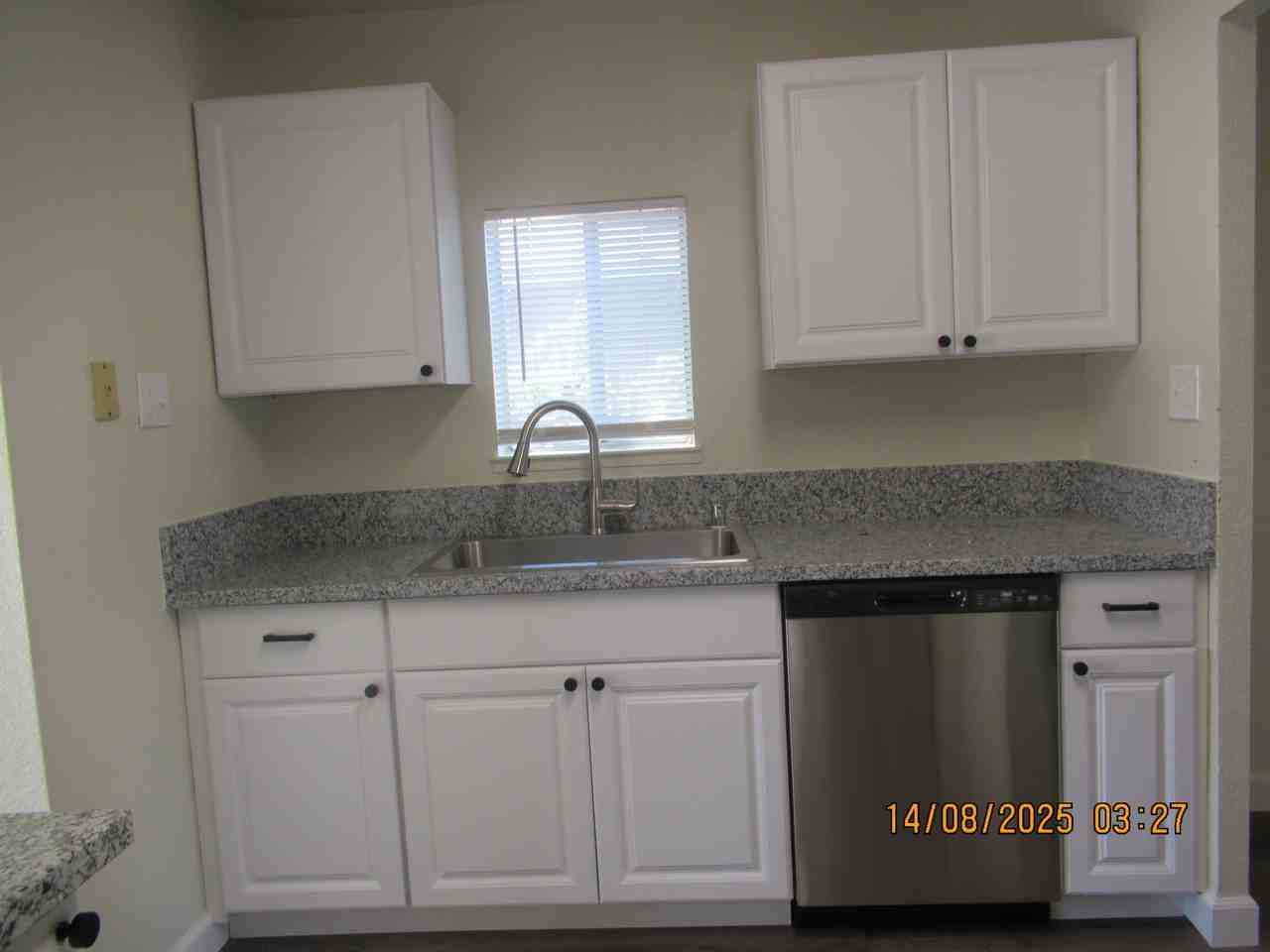 5125 Meyers St - Photo 5 of 14