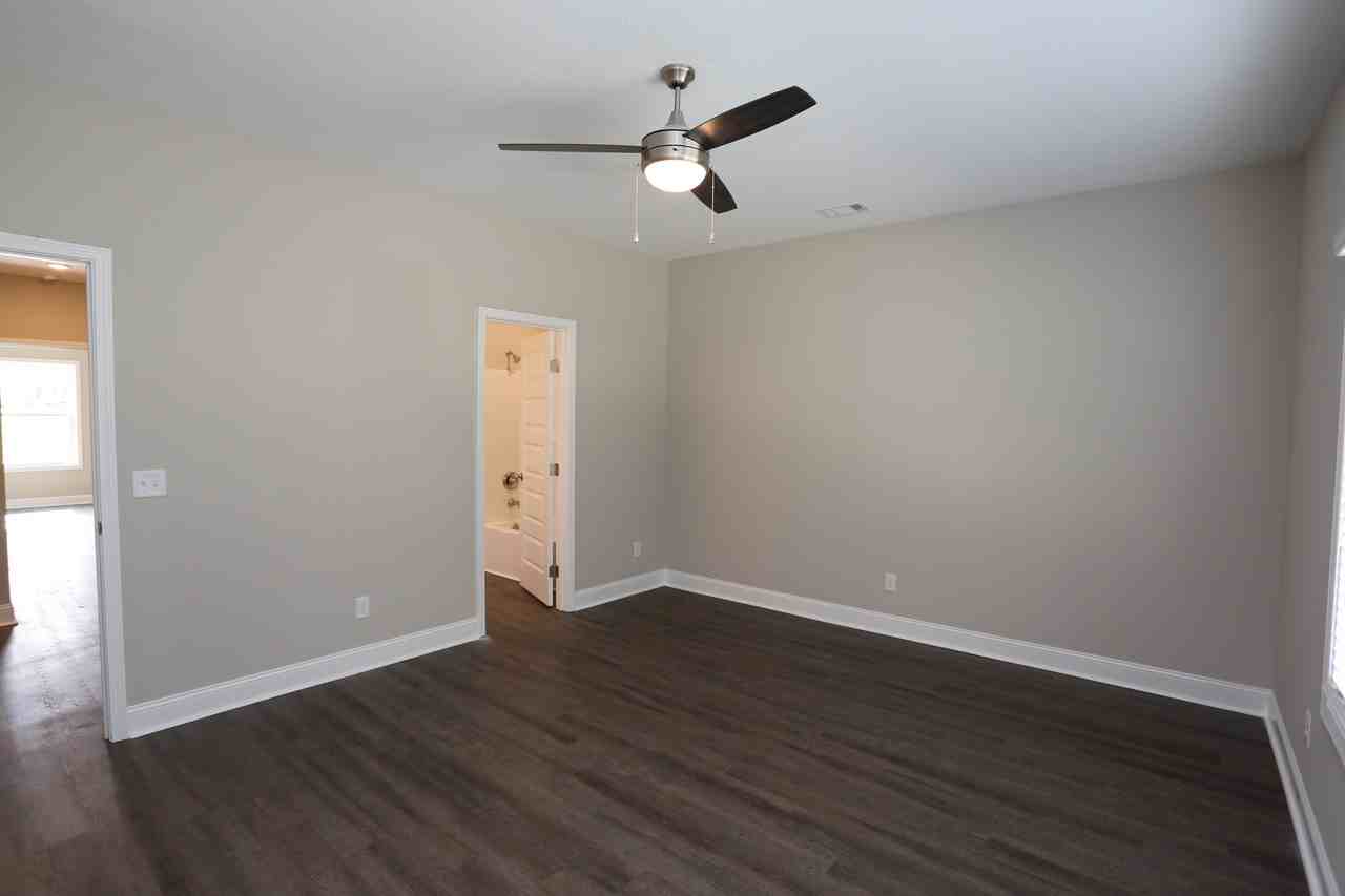 121 Avalon Trce - Photo 7 of 17