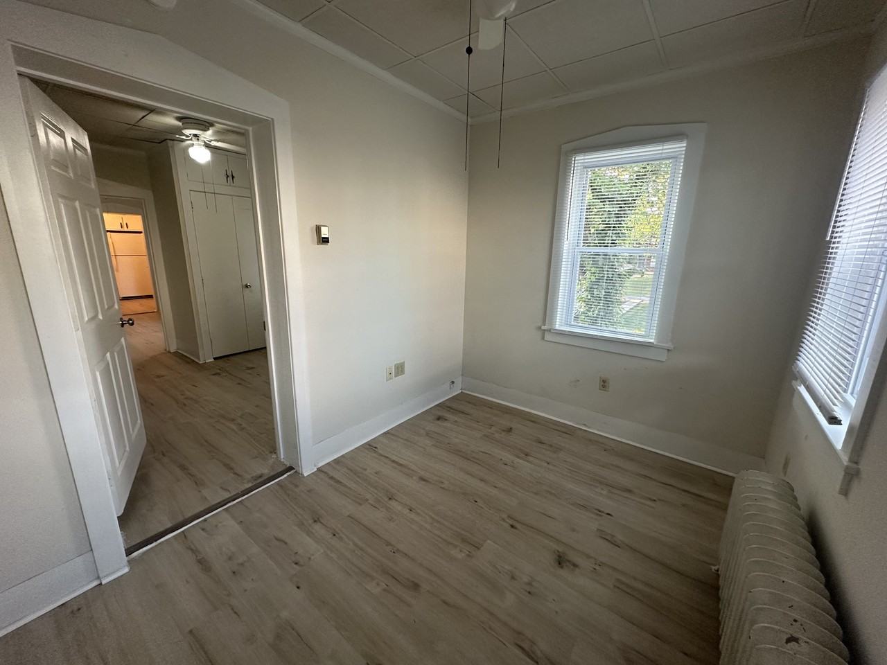 1925 2nd St #C - Photo 3 of 16