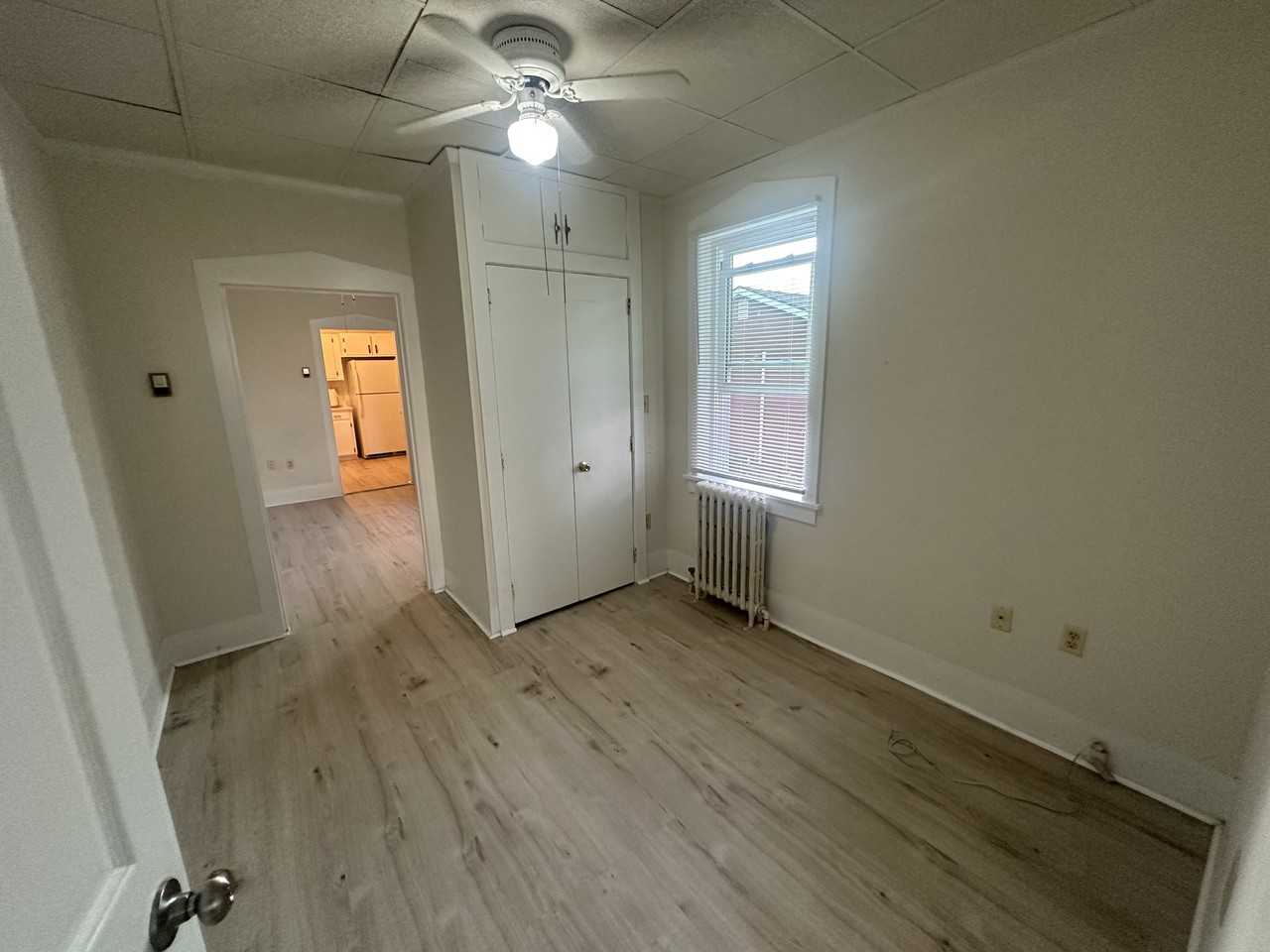 1925 2nd St #C - Photo 5 of 16