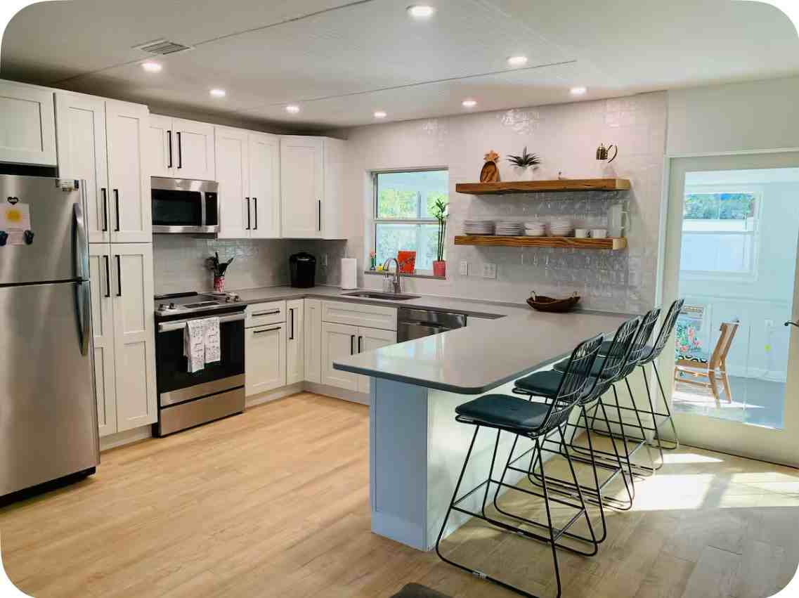 112 Monson Dr #NA - Photo 3 of 10