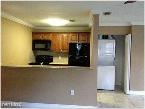 10677 NW 45th St - Photo 2 of 7