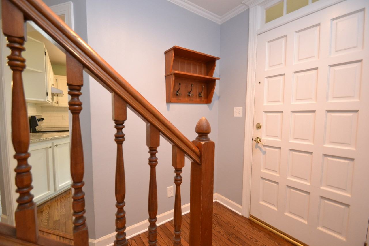 111 Long Shadow Ln - Photo 2 of 50