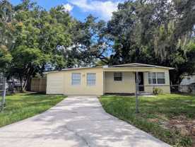 2915 E Howell St - Photo 1 of 1