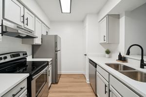 featured image of 5100 Live Oaks Blvd