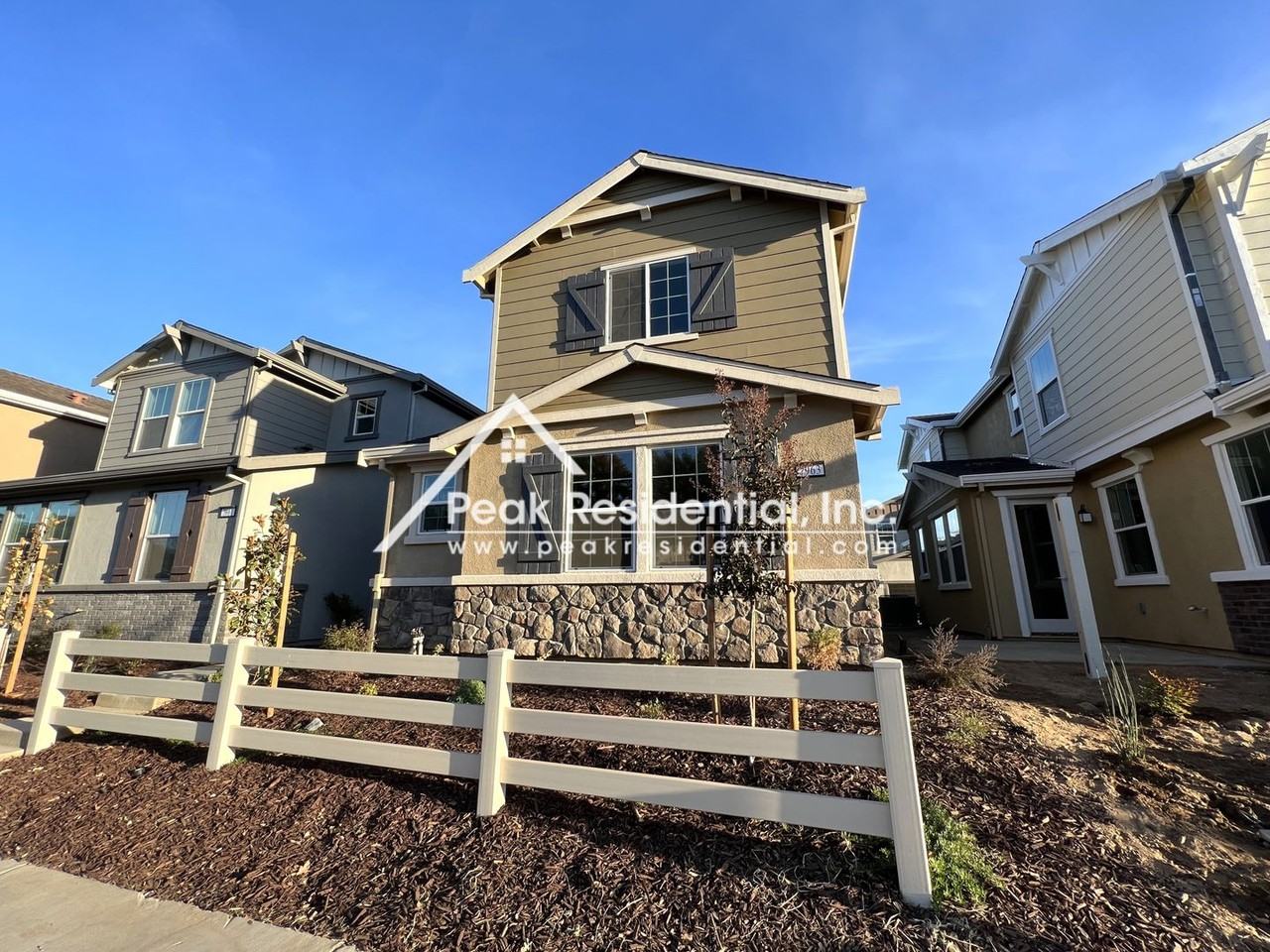 7963 Arcadia Drive - Photo 2 of 27