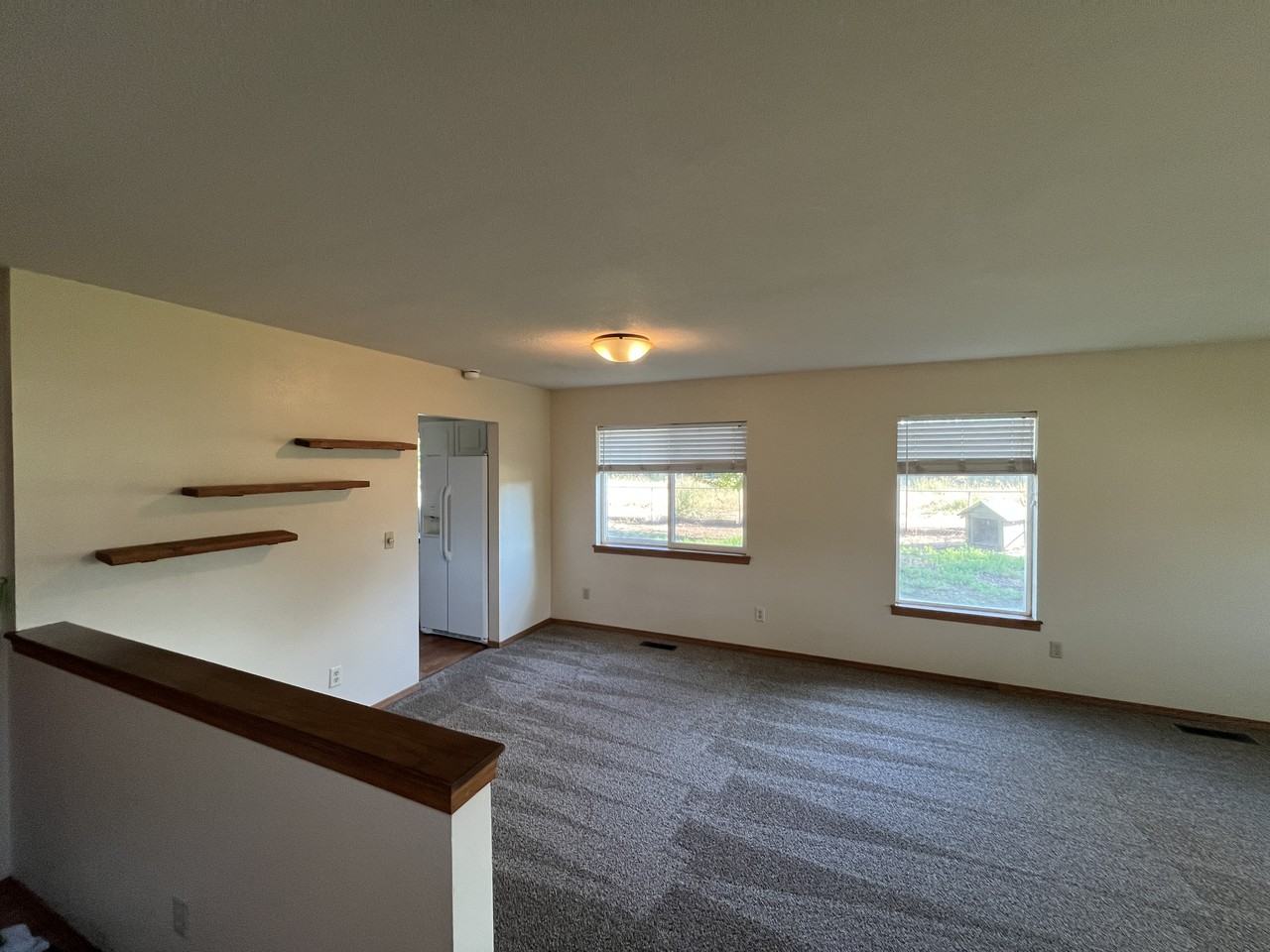 2705 S 79th Ave #NA - Photo 3 of 30