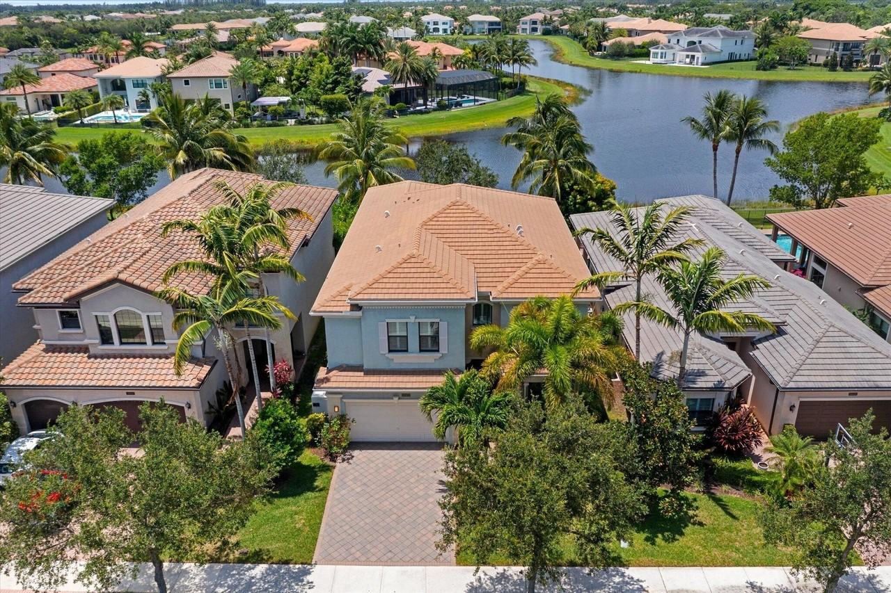 16615 Germaine Dr - Photo 3 of 49