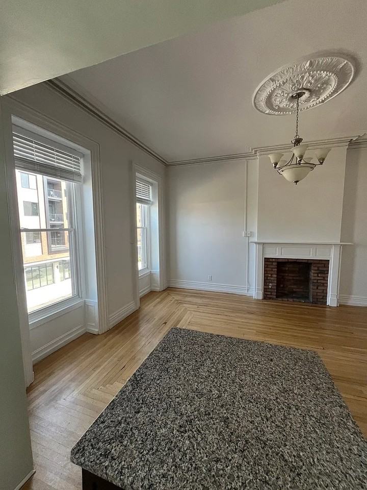 750 Broadway - Photo 4 of 10