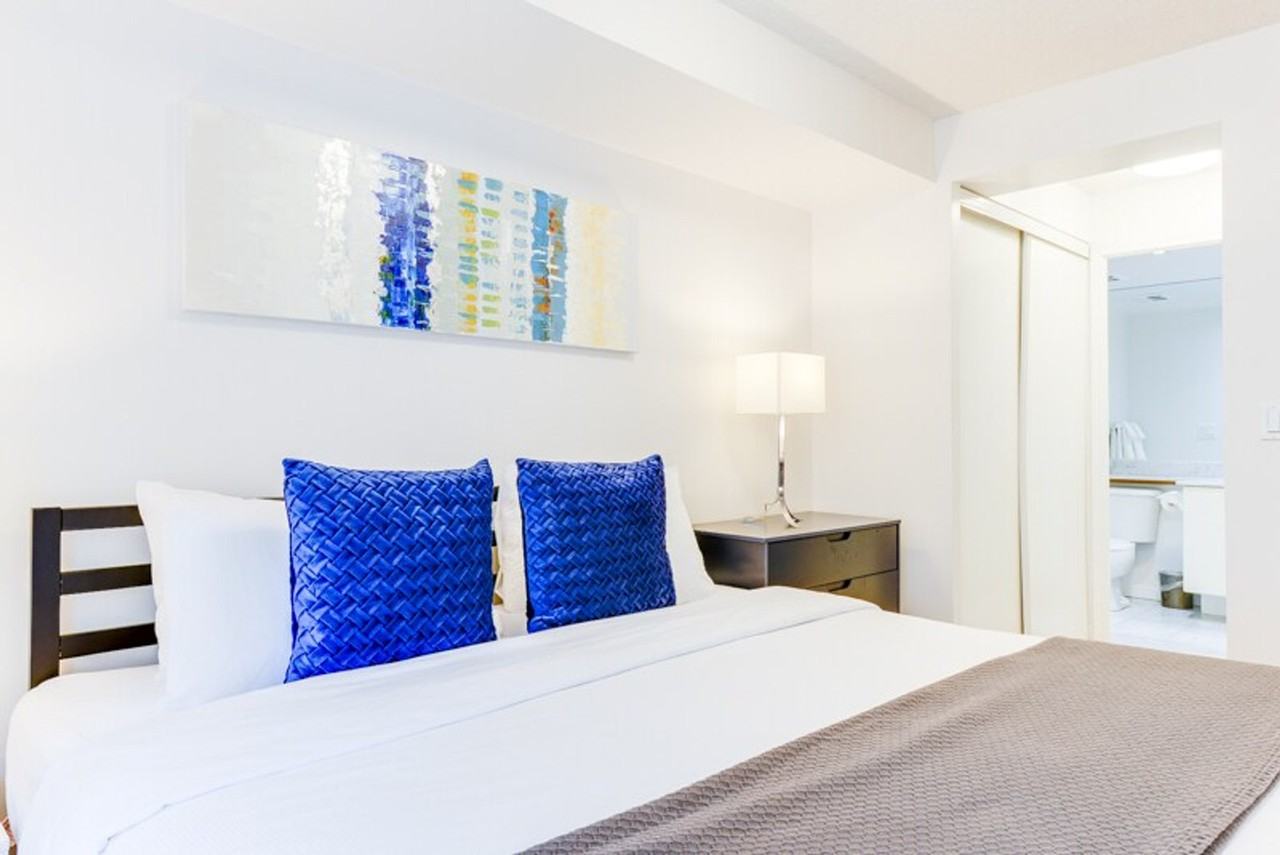 250 University Ave #1034864P - Photo 7 of 16