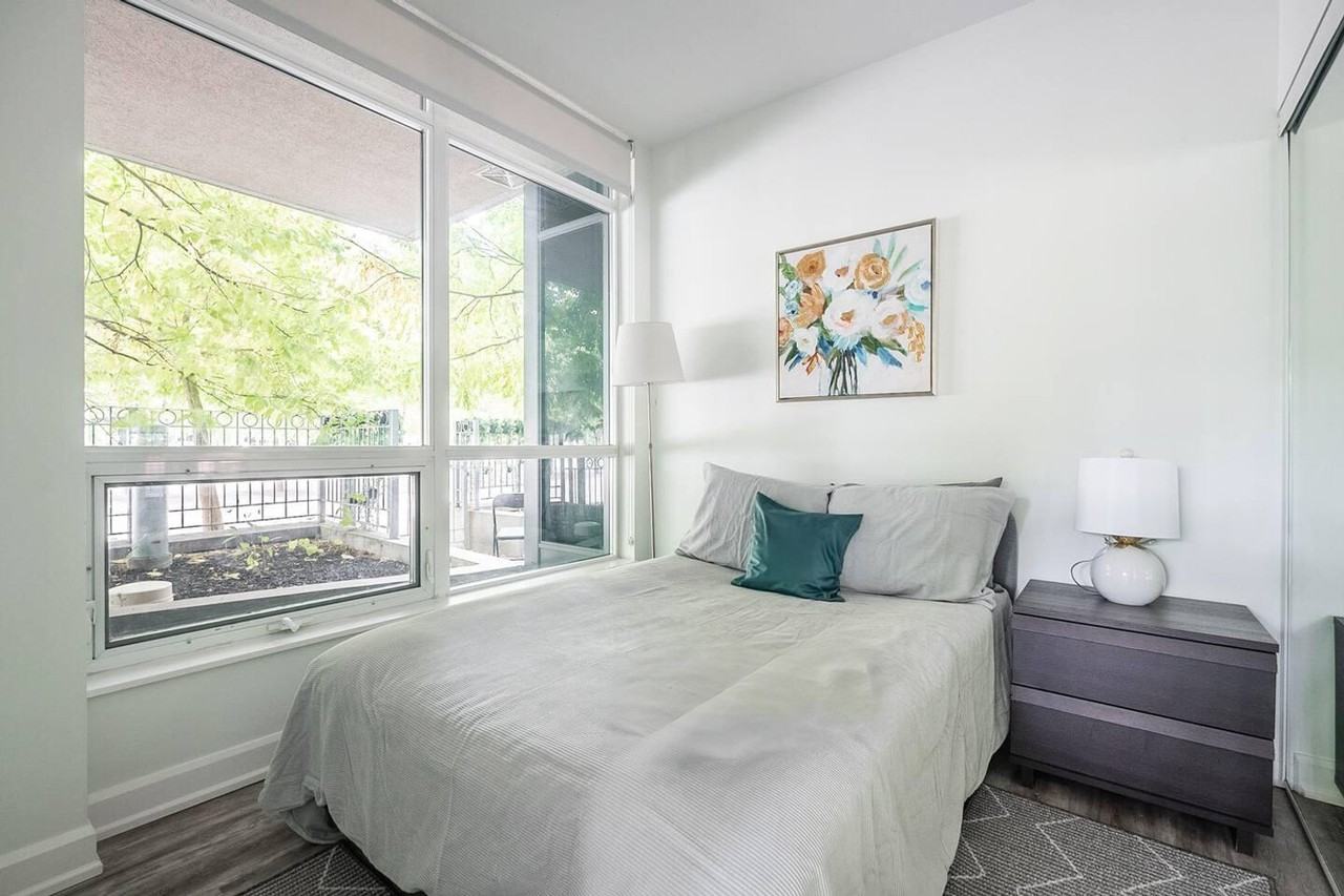 250 Fort York Blvd #1037038P - Photo 4 of 23