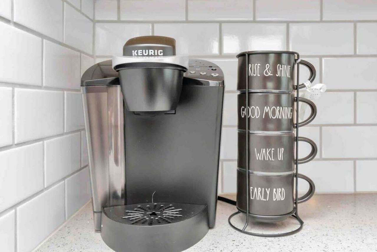 3644B Griggs Rd #1047940P - Photo 6 of 22