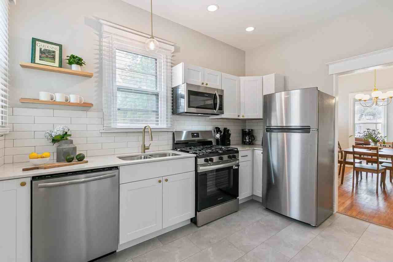 2619 East 12th Avenue - Photo 2 of 43