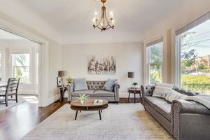 featured image of 2207 E 21st St