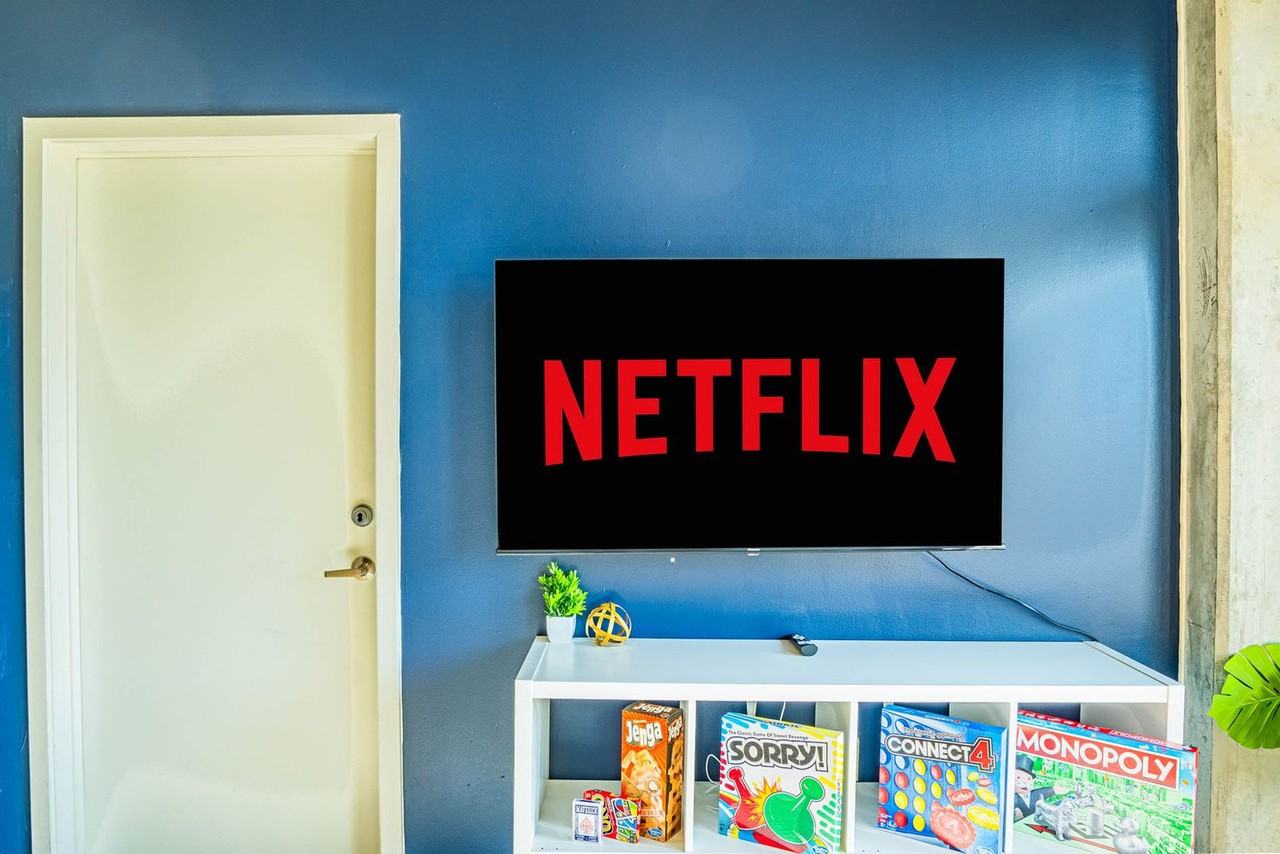 909 N 3rd St #1263047P - Photo 5 of 44