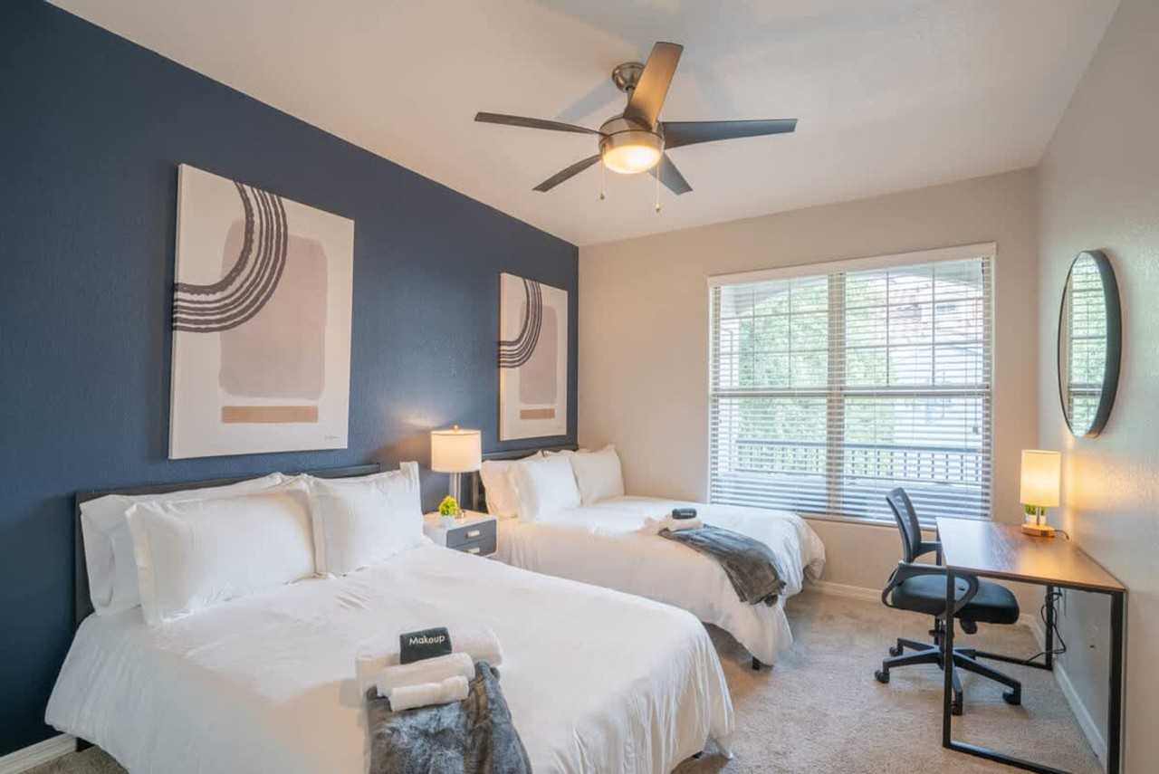 10 W Minnezona Ave #1263113P - Photo 5 of 28