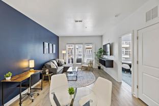 205 South Kings Drive - Photo 1 of 1