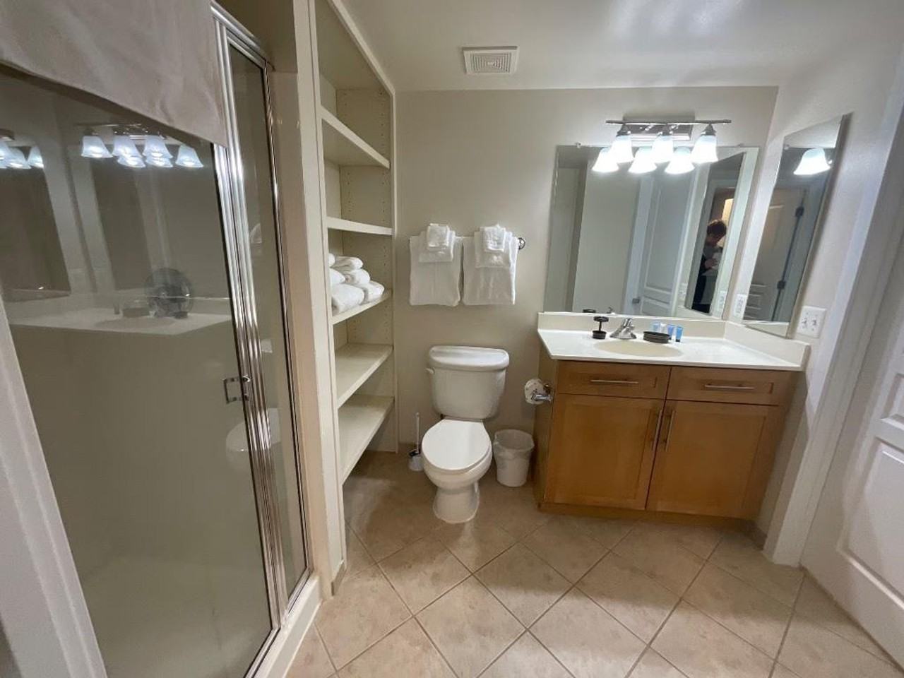 1321 S Elm St #1263233P - Photo 2 of 13