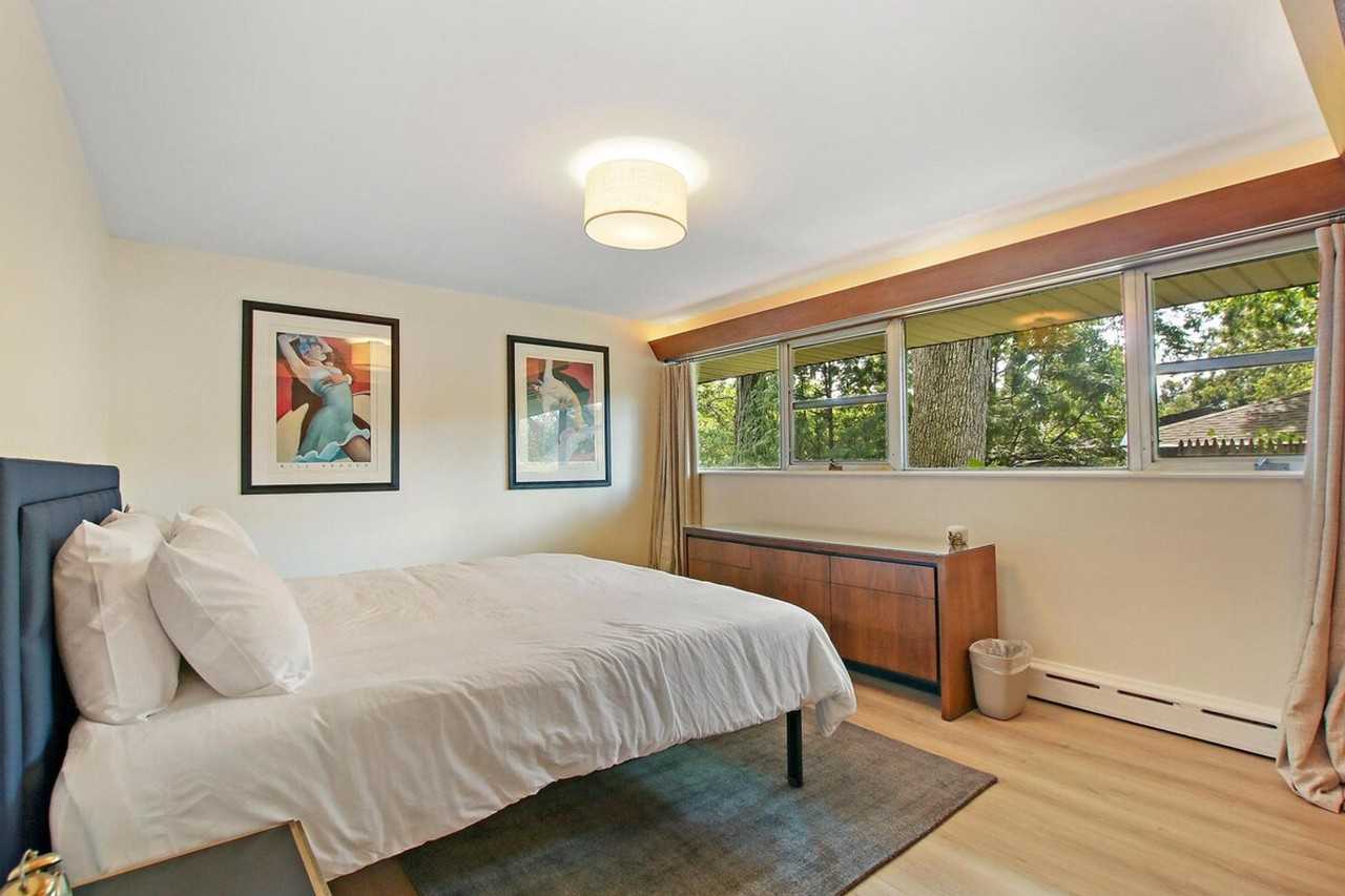 2401 Hyde Park Ave #1265535P - Photo 7 of 26