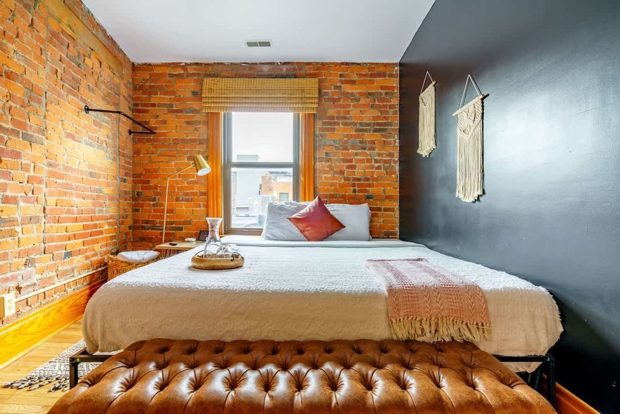 1180 North High Street - Photo 2 of 37