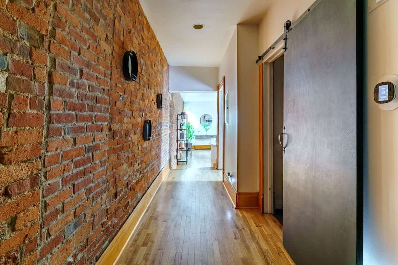 1180 North High Street - Photo 4 of 37