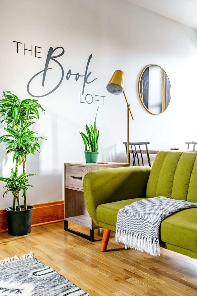 1180 North High Street - Photo 6 of 37