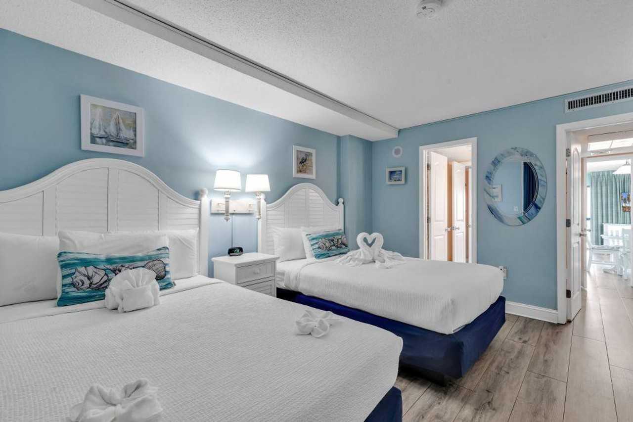 210 75th Ave N #1266644P - Photo 4 of 29